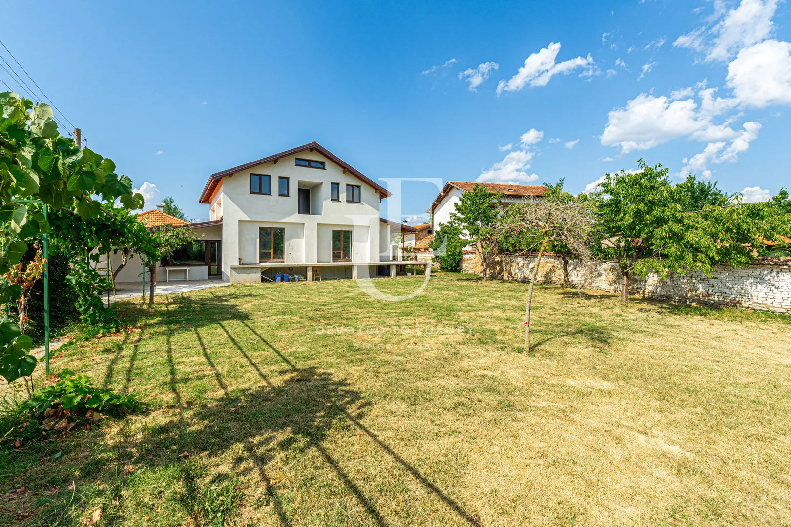 Main photo