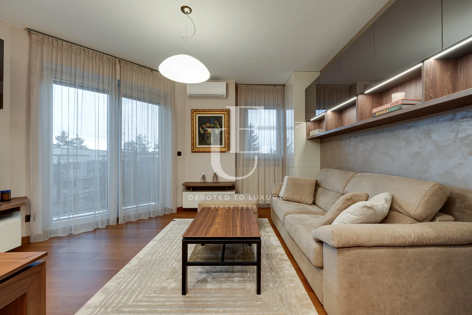 Main photo