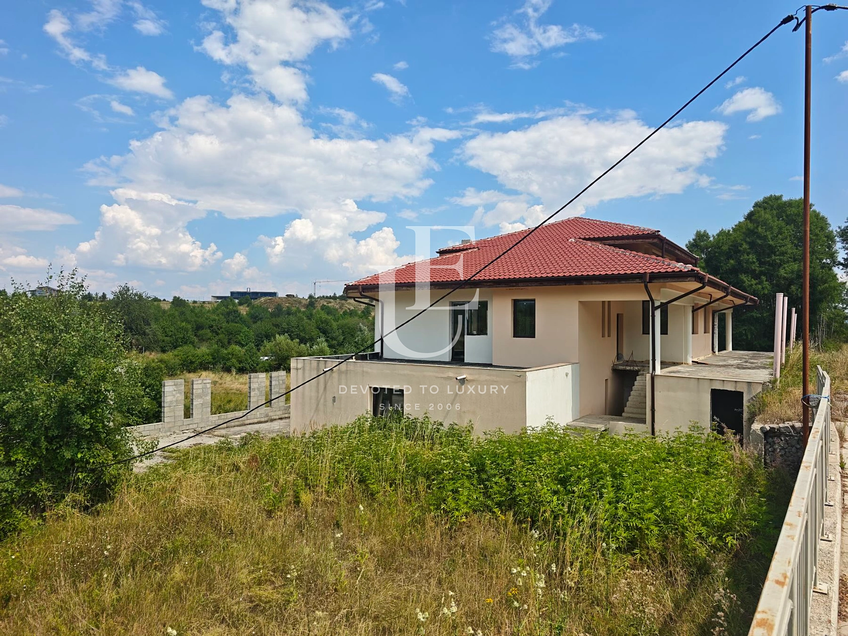 Main photo